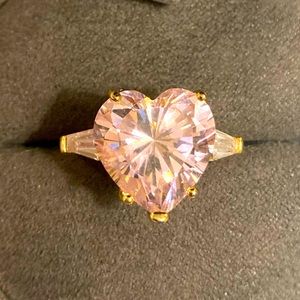 Pink Heart Gold 3 Stone Ring inspired by JLo & Ben Engagement Rock Size 7